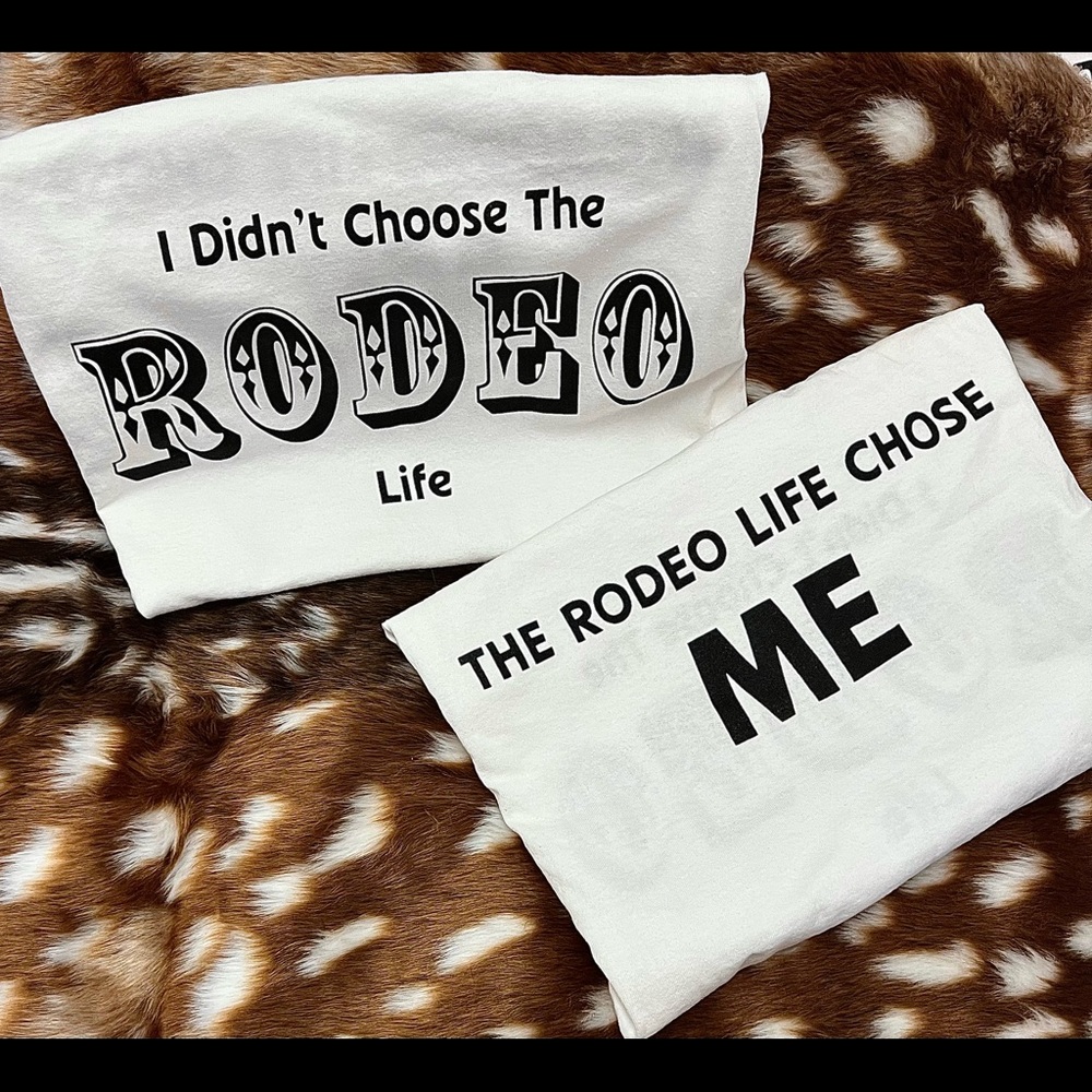 Front and back Rodeo Life graphic tee - Picture 2 of 3